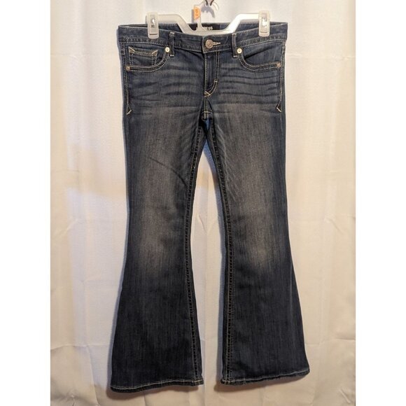 Express Women's Size 6 Regular Stretch Bell Flare Low Rise Jeans - Picture 1 of 16